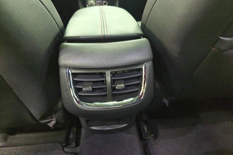 Used Chevrolet Malibu XL 2022 Redline 550T Automatic Sport Edition Interior 1