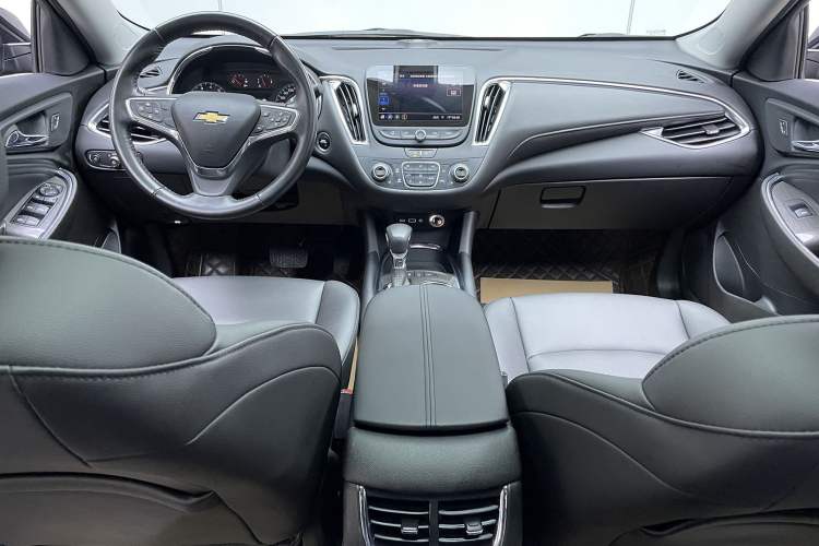 Used Chevrolet Malibu XL 2022 535T Automatic Sport Edition Interior 1