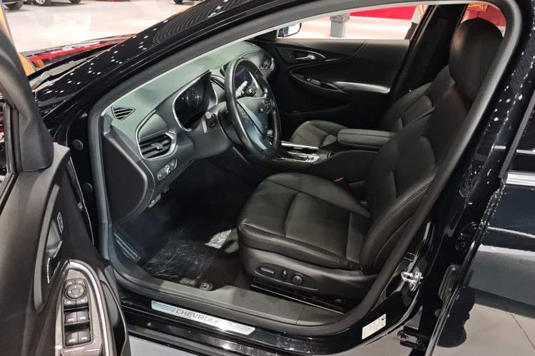 Used Chevrolet Malibu XL 2022 535T Automatic RuiLian Edition Interior 2