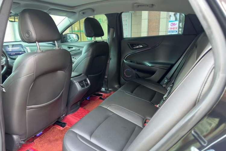 Used Chevrolet Malibu XL 2022 535T Automatic Sport Edition Interior 3