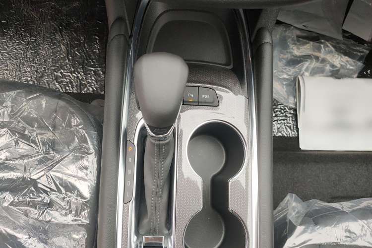 Used Chevrolet Malibu XL 2022 535T Automatic Sport Edition Interior 5
