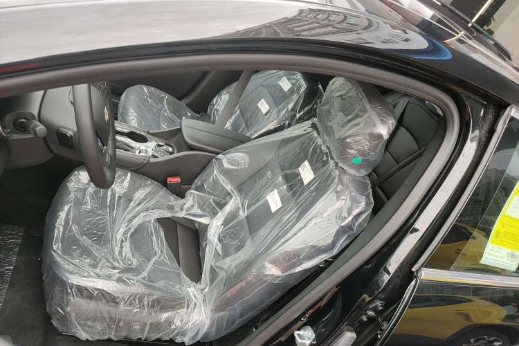Used Chevrolet Malibu XL 2022 535T Automatic Sport Edition Interior 6