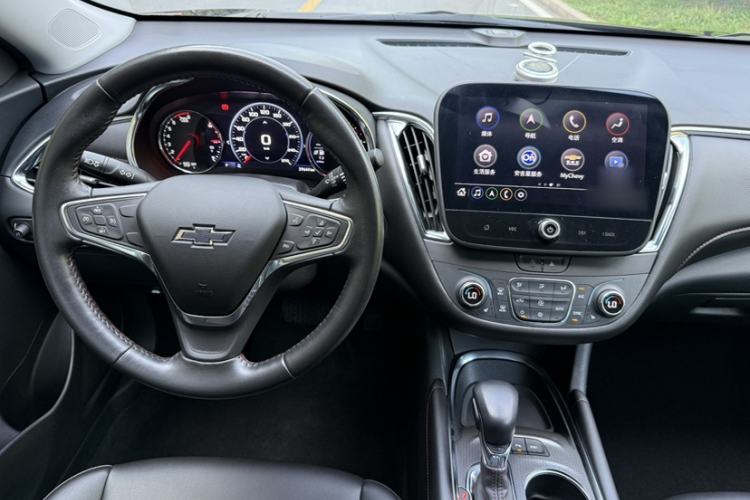 Used Chevrolet Malibu XL 2022 Redline 550T Automatic RuiLian Edition Interior 8