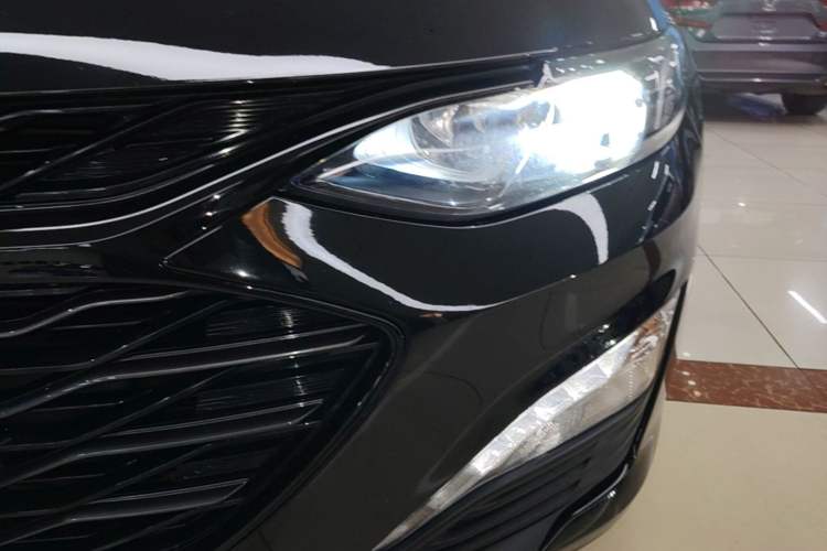 Used Chevrolet Malibu XL 2022 Redline 550T Automatic Sport Edition Left Front Headlight