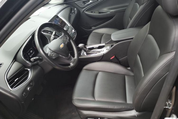 Used Chevrolet Malibu XL 2022 535T Automatic Sport Edition Left Front Seat