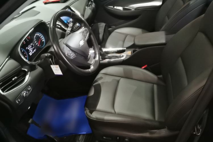 Used Chevrolet Malibu XL 2022 535T Automatic Sport Edition Left Front Seat