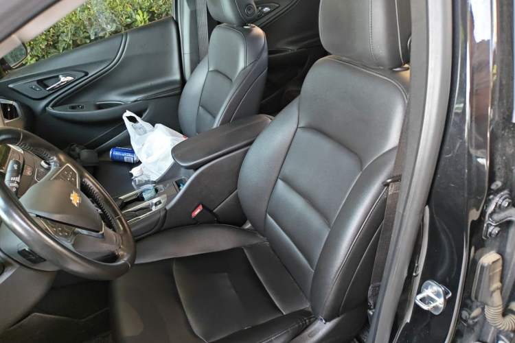 Used Chevrolet Malibu XL 2022 535T Automatic Sport Edition Left Front Seat
