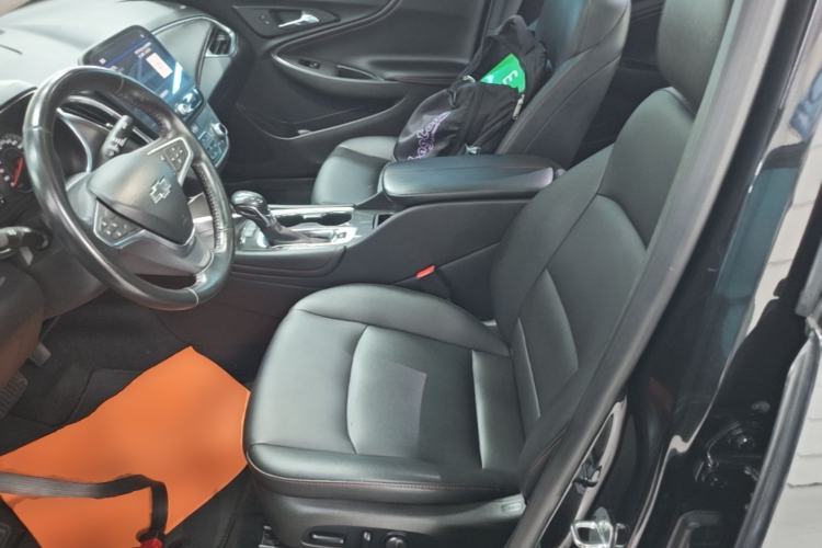 Used Chevrolet Malibu XL 2022 Redline 550T Automatic Sport Edition Left Front Seat