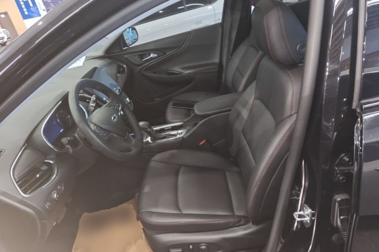 Used Chevrolet Malibu XL 2022 Redline 550T Automatic RuiLian Edition Left Front Seat