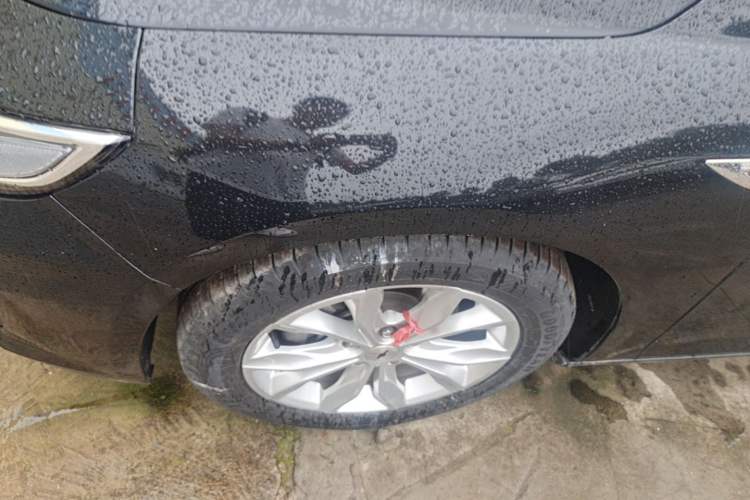 Used Chevrolet Malibu XL 2022 535T Automatic Sport Edition Left Front Wheel Hub