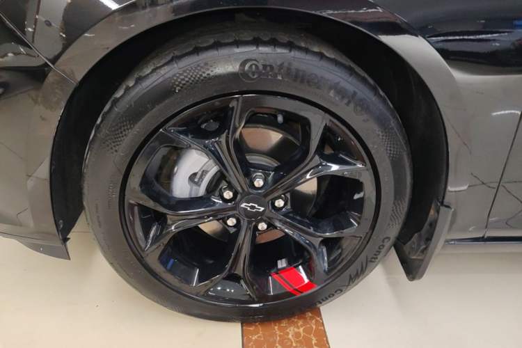Used Chevrolet Malibu XL 2022 Redline 550T Automatic Sport Edition Left Front Wheel Hub