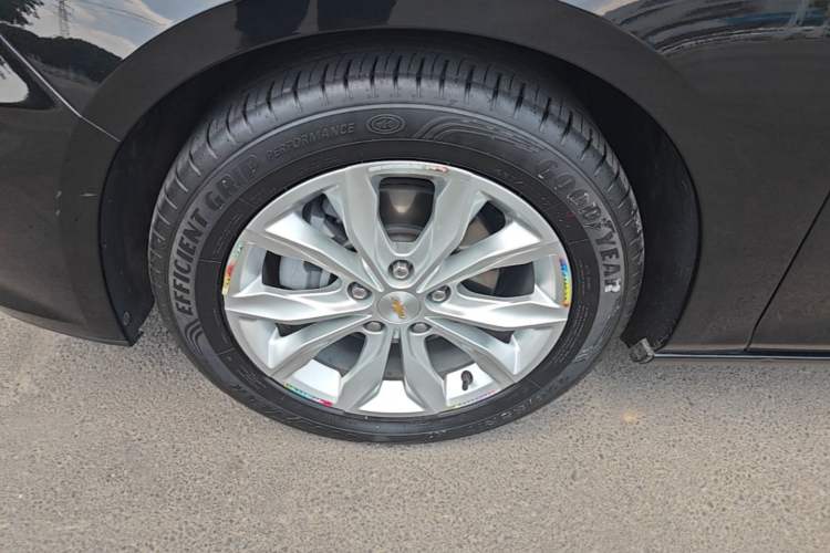 Used Chevrolet Malibu XL 2022 535T Automatic RuiLian Edition Left Front Wheel Hub