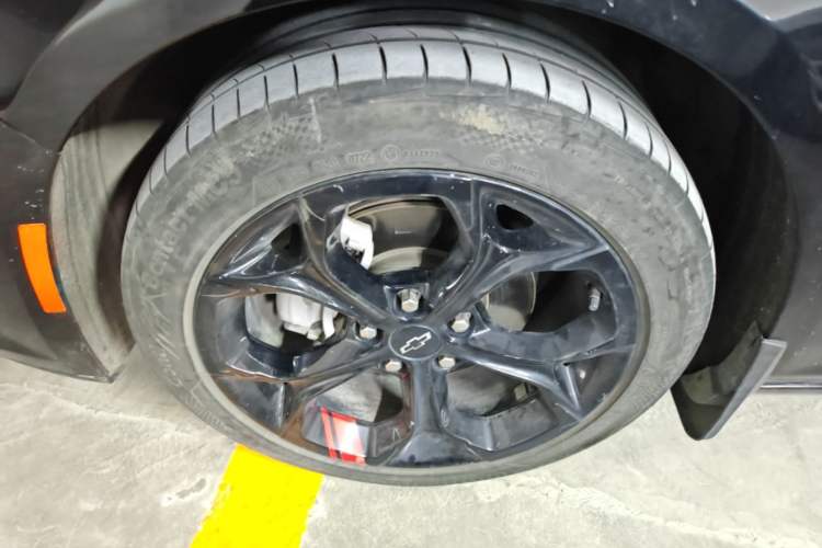 Used Chevrolet Malibu XL 2022 Redline 550T Automatic Sport Edition Left Front Wheel Hub
