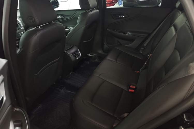 Used Chevrolet Malibu XL 2022 535T Automatic Sport Edition Left Rear Seat