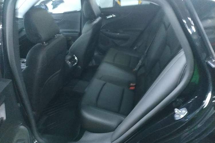 Used Chevrolet Malibu XL 2022 535T Automatic Sport Edition Left Rear Seat