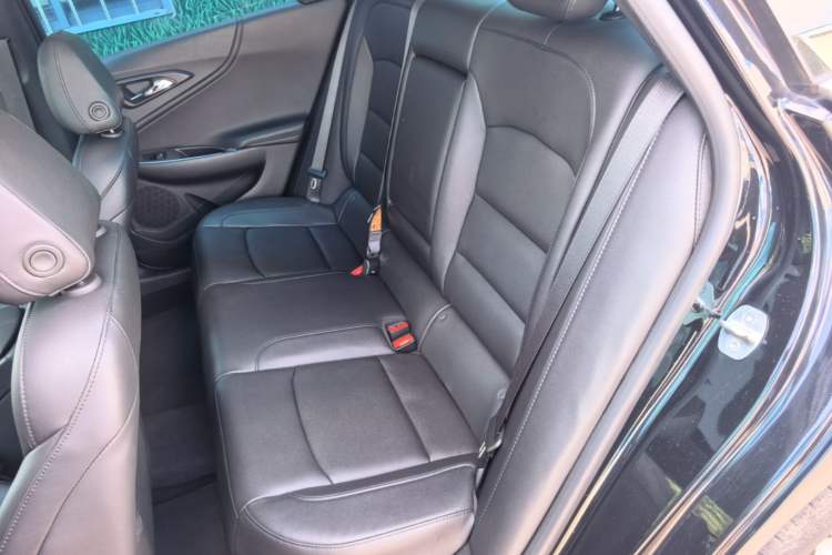 Used Chevrolet Malibu XL 2022 535T Automatic Sport Edition Left Rear Seat