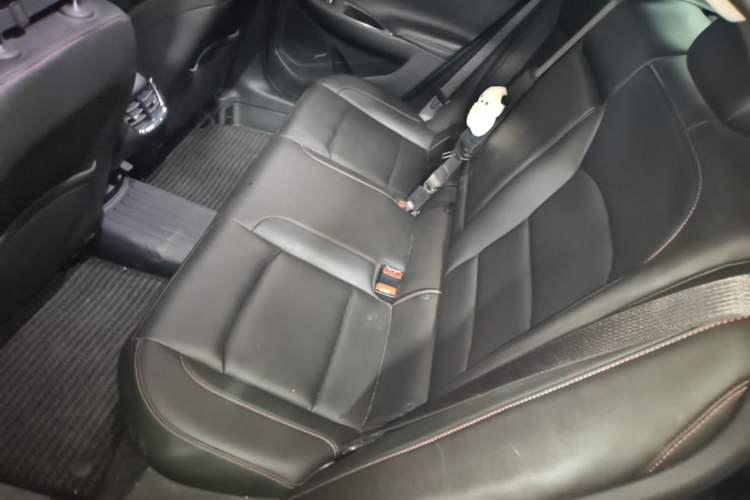 Used Chevrolet Malibu XL 2022 Redline 550T Automatic Sport Edition Left Rear Seat