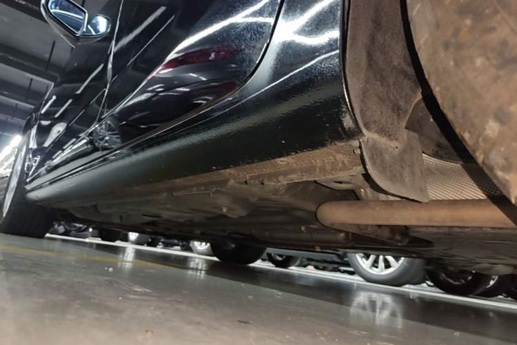 Used Chevrolet Malibu XL 2022 535T Automatic Sport Edition Left Side Sill