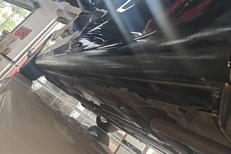 Used Chevrolet Malibu XL 2022 535T Automatic Sport Edition Left Side Sill