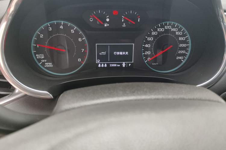Used Chevrolet Malibu XL 2022 Redline 550T Automatic Sport Edition Odometer Close Up