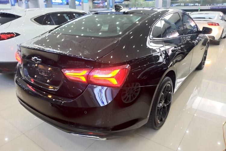Used Chevrolet Malibu XL 2022 Redline 550T Automatic Sport Edition Rear Right 45 Deg