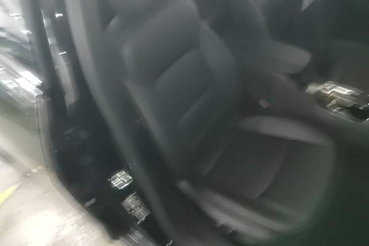 Used Chevrolet Malibu XL 2022 Redline 550T Automatic Sport Edition Right Front Seat