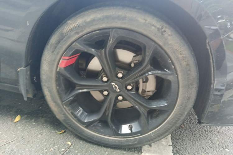 Used Chevrolet Malibu XL 2022 Redline 550T Automatic Rev-Link Edition 110th Anniversary Model Right Front Wheel Hub