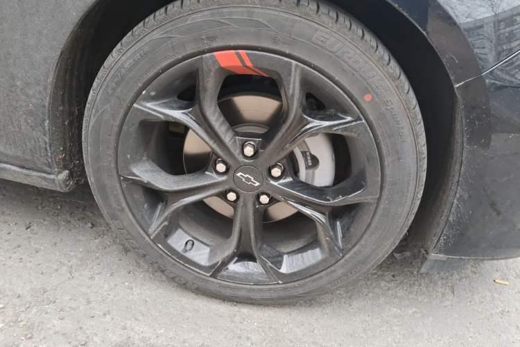 Used Chevrolet Malibu XL 2022 Redline 550T Automatic RuiLian Edition Right Front Wheel Hub