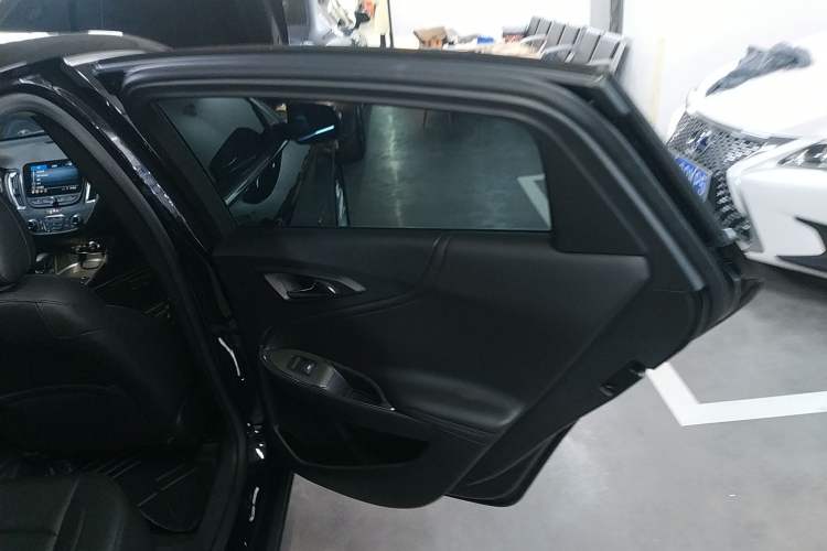 Used Chevrolet Malibu XL 2022 535T Automatic Sport Edition Right Rear Door Interior