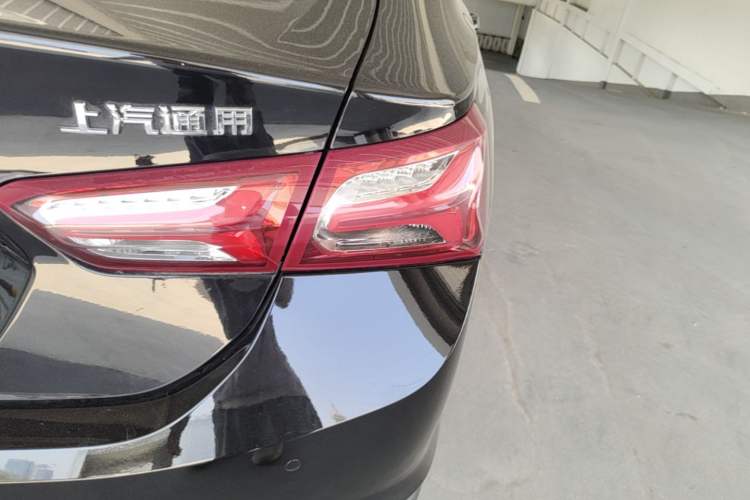 Used Chevrolet Malibu XL 2022 535T Automatic Sport Edition Right Rear Taillight