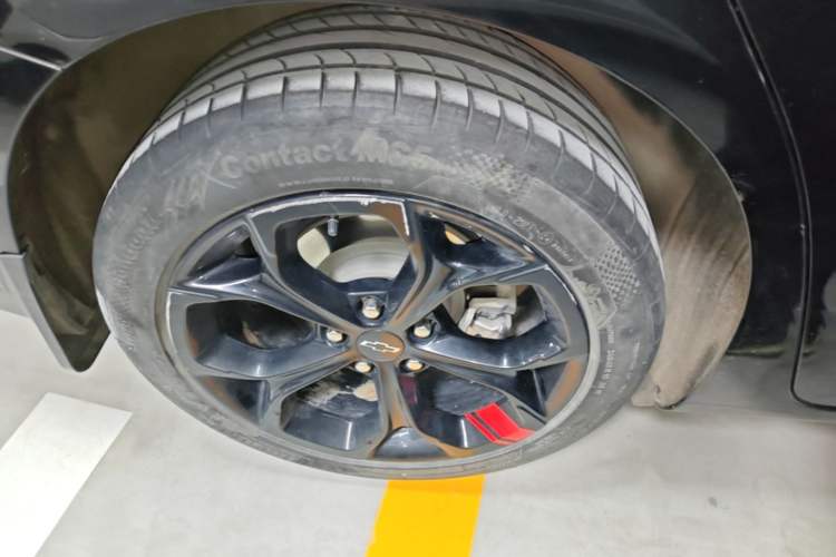 Used Chevrolet Malibu XL 2022 Redline 550T Automatic Sport Edition Right Rear Wheel Hub