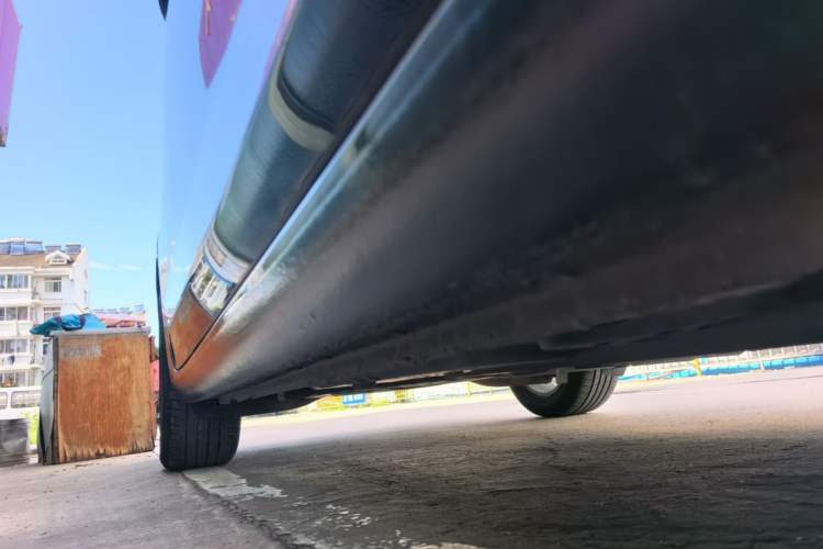 Used Chevrolet Malibu XL 2022 535T Automatic Sport Edition Right Side Sill
