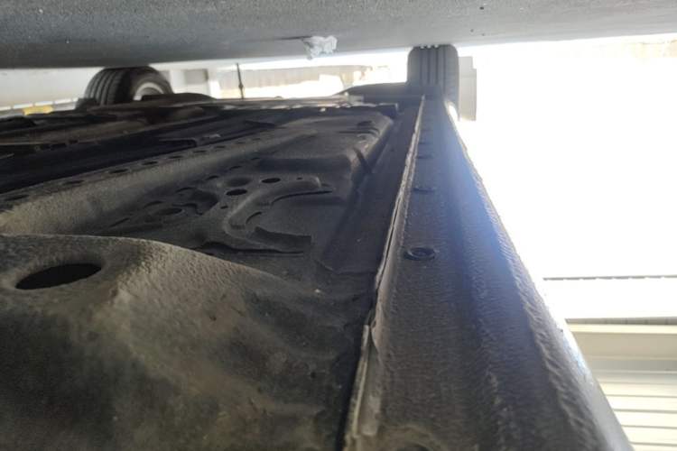 Used Chevrolet Malibu XL 2022 535T Automatic Sport Edition Right Side Sill