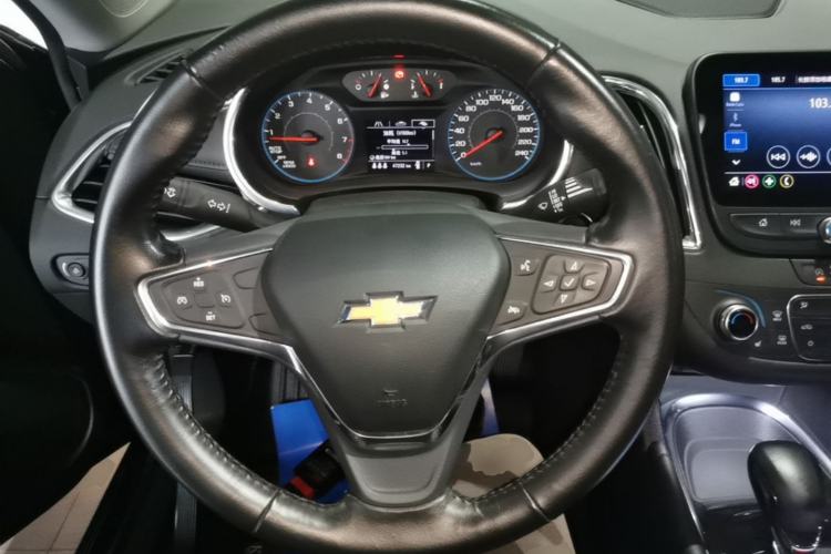 Used Chevrolet Malibu XL 2022 535T Automatic Sport Edition Steering Wheel