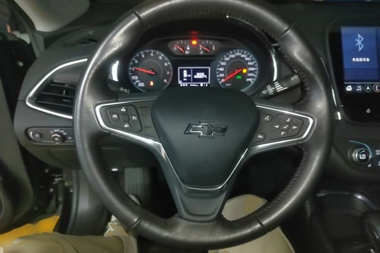 Used Chevrolet Malibu XL 2022 Redline 550T Automatic Sport Edition Steering Wheel