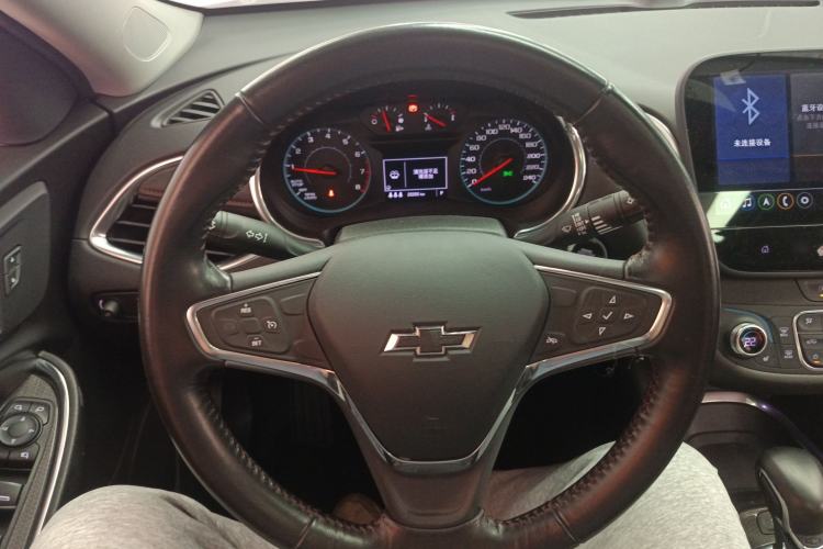 Used Chevrolet Malibu XL 2022 Redline 550T Automatic Sport Edition Steering Wheel