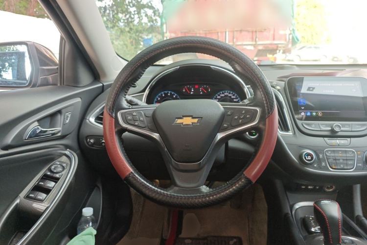 Used Chevrolet Malibu XL 2022 535T Automatic Sport Edition Steering Wheel