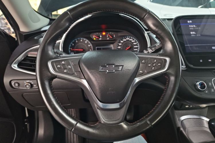 Used Chevrolet Malibu XL 2022 Redline 550T Automatic Sport Edition Steering Wheel