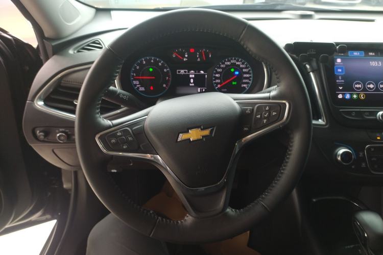Used Chevrolet Malibu XL 2022 535T Automatic Sport Edition Steering Wheel