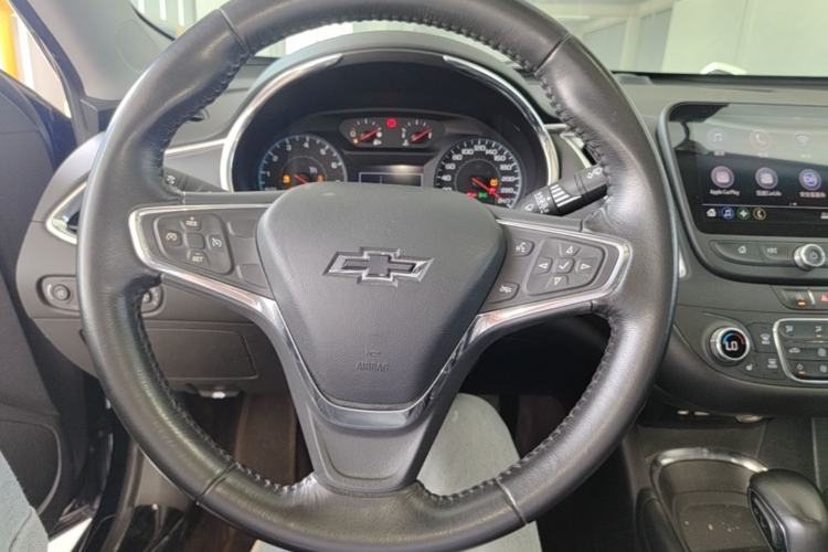 Used Chevrolet Malibu XL 2022 535T Automatic Sport Edition Steering Wheel