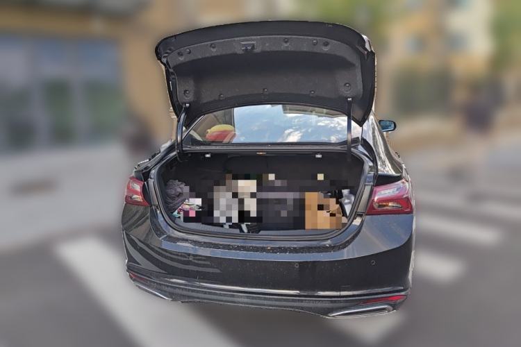 Used Chevrolet Malibu XL 2022 535T Automatic Sport Edition Trunk