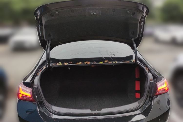 Used Chevrolet Malibu XL 2022 535T Automatic Sport Edition Trunk