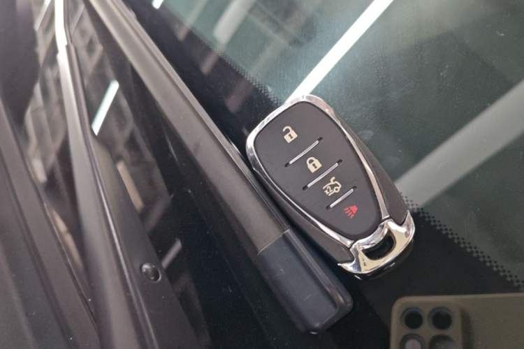 Used Chevrolet Malibu XL 2022 Redline 550T Automatic Sport Edition Vehicle Key