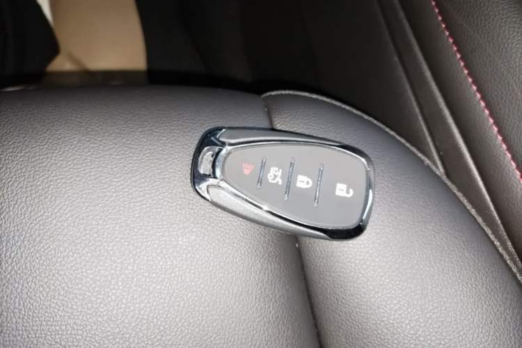Used Chevrolet Malibu XL 2022 Redline 550T Automatic Sport Edition Vehicle Key