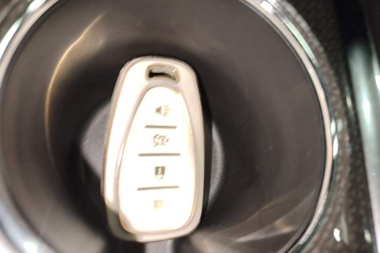 Used Chevrolet Malibu XL 2022 535T Automatic Sport Edition Vehicle Key