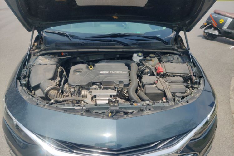 Used Chevrolet Malibu XL 2022 535T Automatic Sport Edition Engine Bay