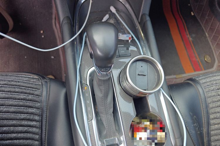 Used Chevrolet Malibu XL 2022 535T Automatic Sport Edition Gear Lever