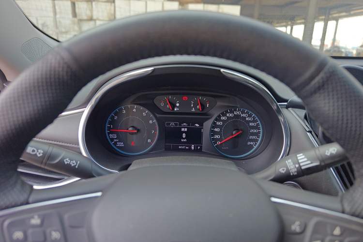 Used Chevrolet Malibu XL 2022 535T Automatic Sport Edition Instrument Cluster