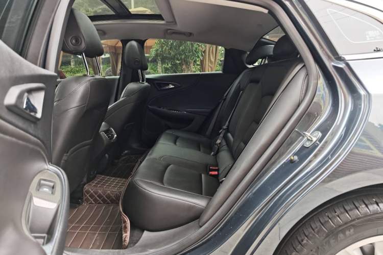 Used Chevrolet Malibu XL 2022 535T Automatic RuiLian Edition Interior 3