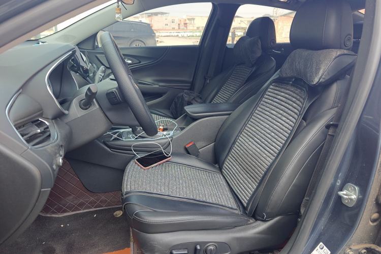 Used Chevrolet Malibu XL 2022 535T Automatic Sport Edition Left Front Seat